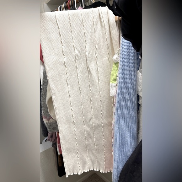 ZARA Midi Ribbed Skirt - cream size M - Picture 3 of 5